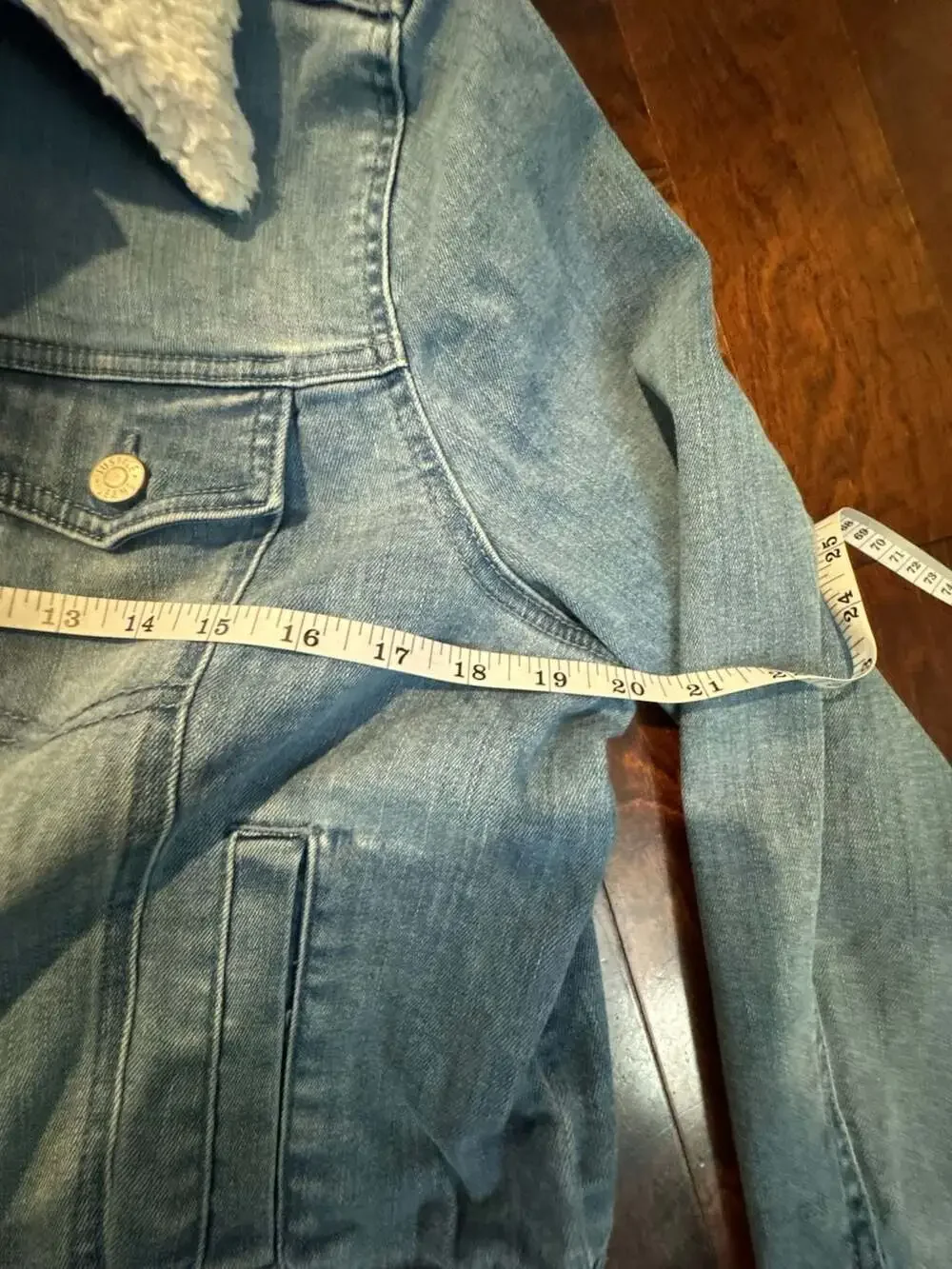 Justice Women's Denim Trucker Jacket with Sherpa Lining, Size 18/20. Med-large